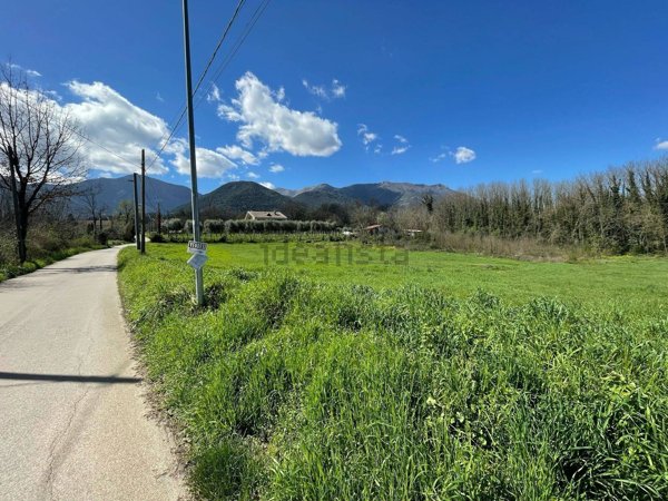 terreno edificabile in vendita a Supino