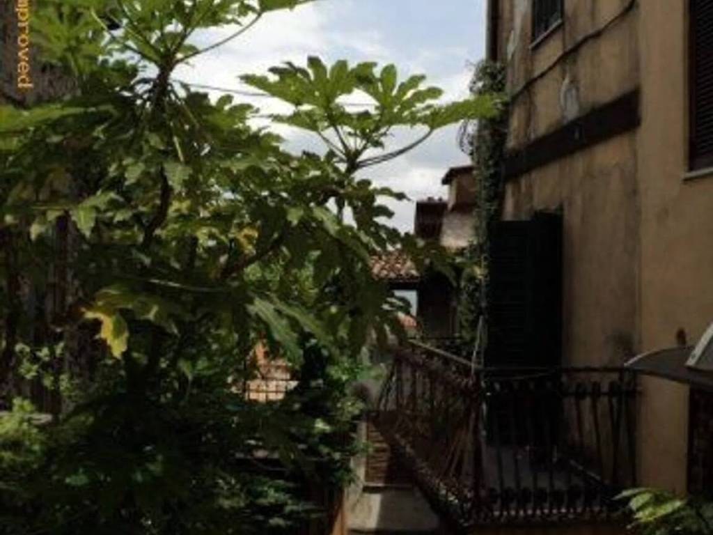 casa indipendente in vendita a Supino