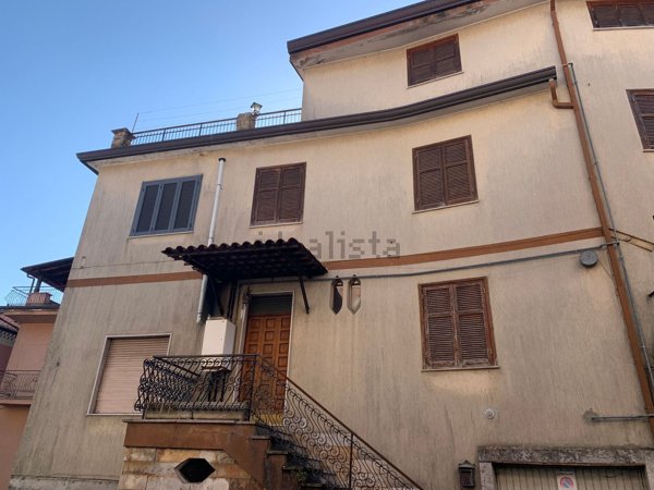casa indipendente in vendita a Supino