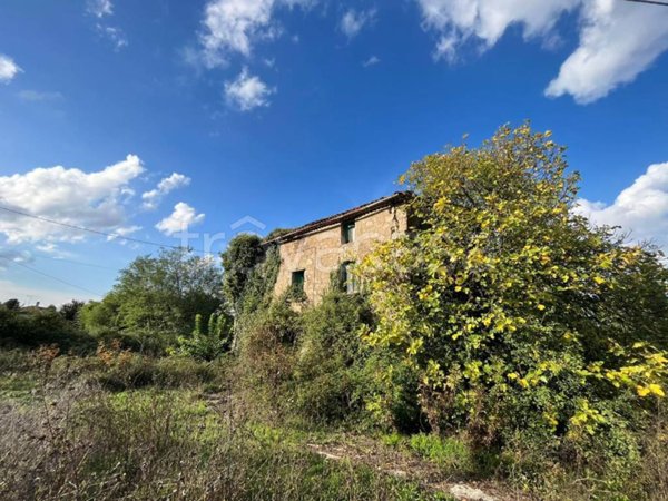 casa indipendente in vendita a Supino