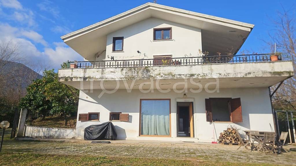 casa indipendente in vendita a Supino in zona Ortelle
