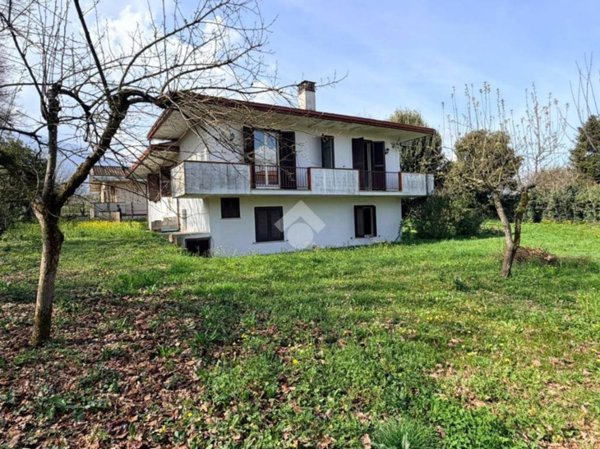 casa indipendente in vendita a Supino in zona Ortelle