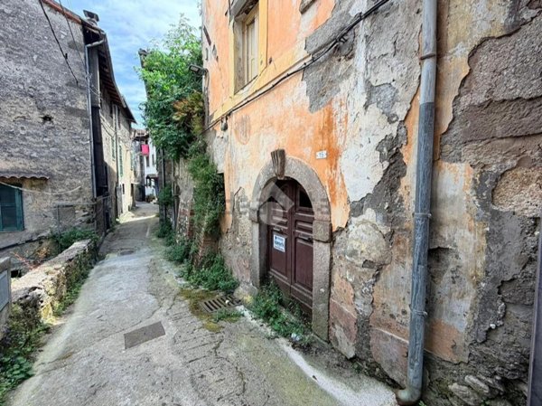 quadrivano in vendita a Supino