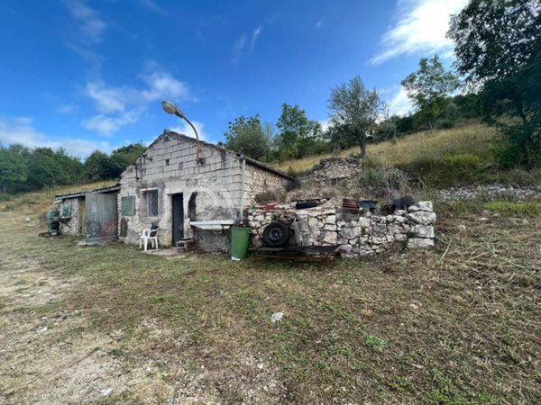 casale in vendita a Torre Cajetani