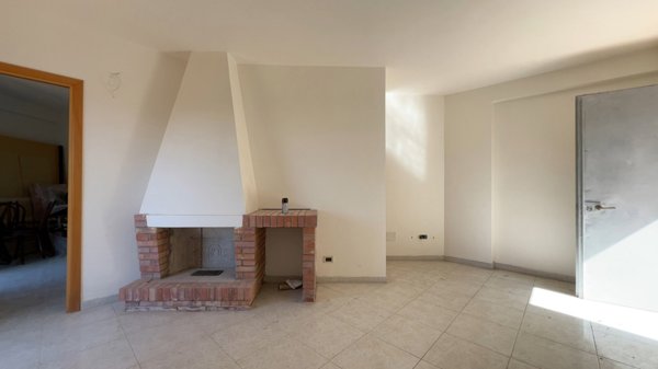 appartamento in vendita a Torre Cajetani