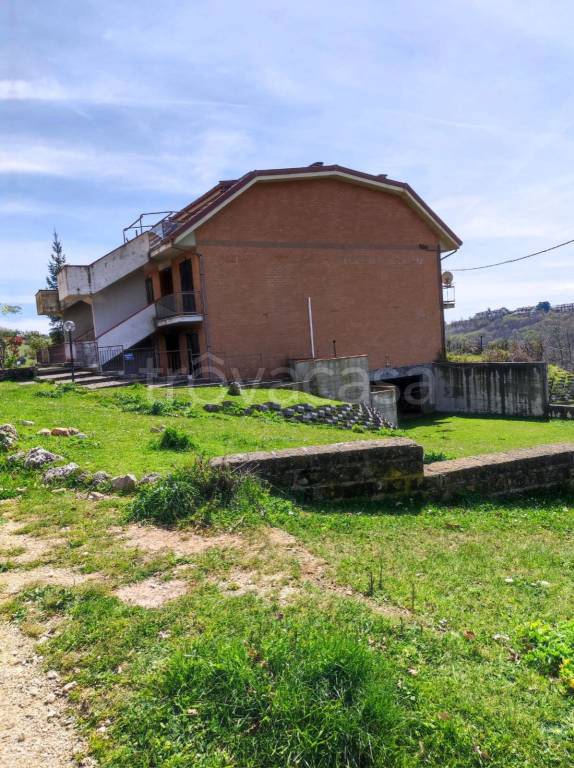 appartamento in vendita a Torre Cajetani