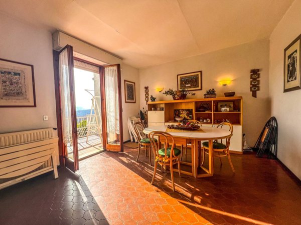 appartamento in vendita a Torre Cajetani