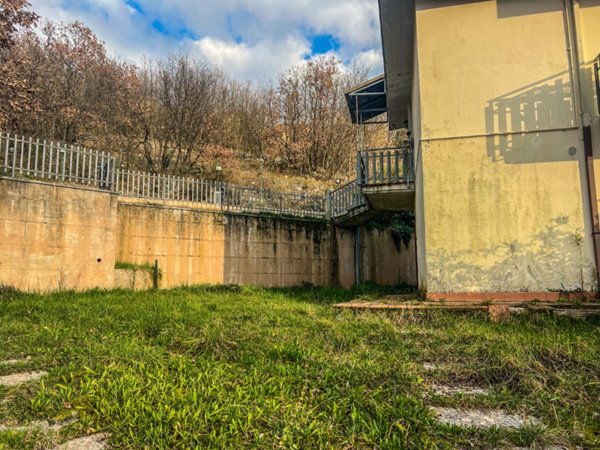 appartamento in vendita a Torre Cajetani