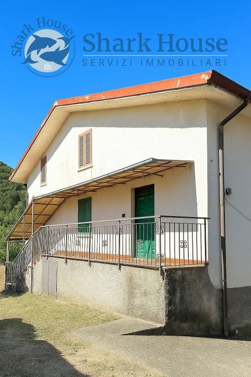 appartamento in vendita a Torre Cajetani