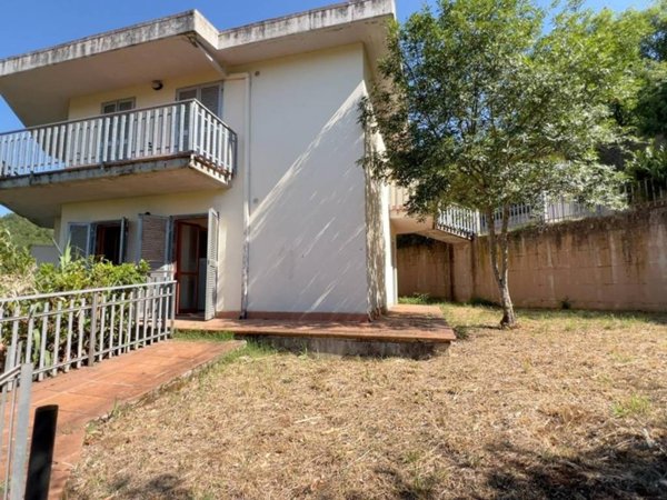 appartamento in vendita a Torre Cajetani
