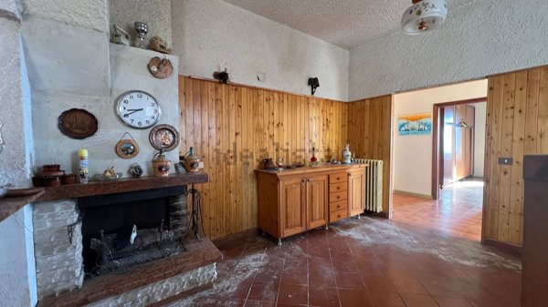 appartamento in vendita a Torre Cajetani