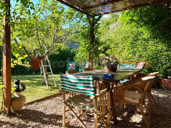 appartamento in vendita a Torre Cajetani
