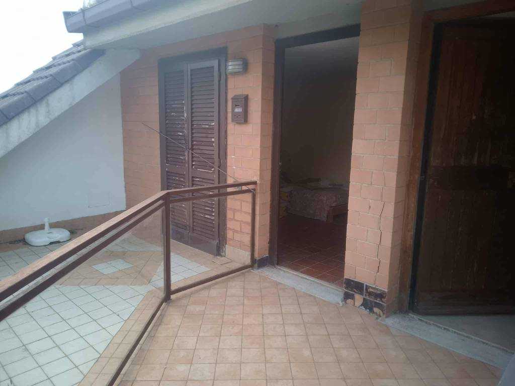 appartamento in vendita a Torre Cajetani