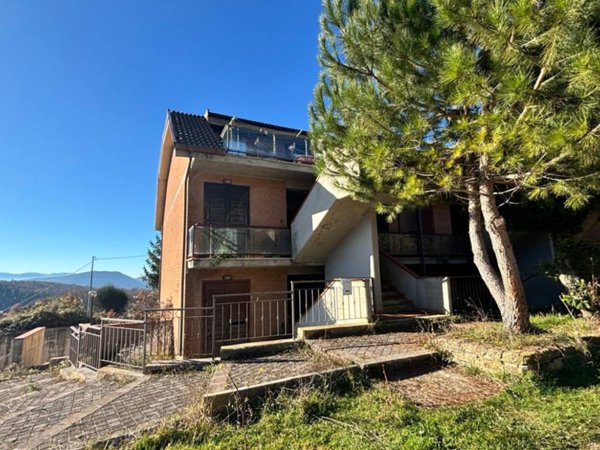 appartamento in vendita a Torre Cajetani