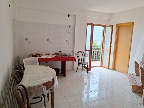 appartamento in vendita a Torre Cajetani