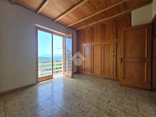 casa indipendente in vendita a Torre Cajetani
