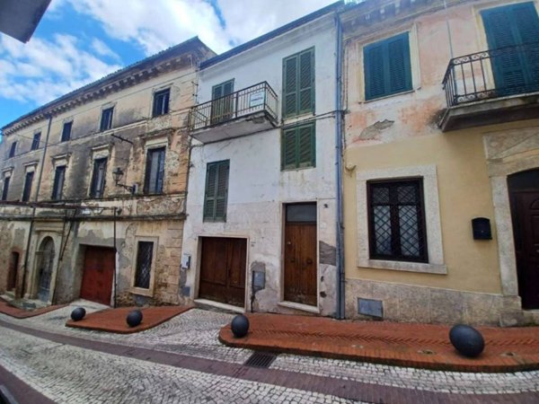 casa indipendente in vendita a Torrice