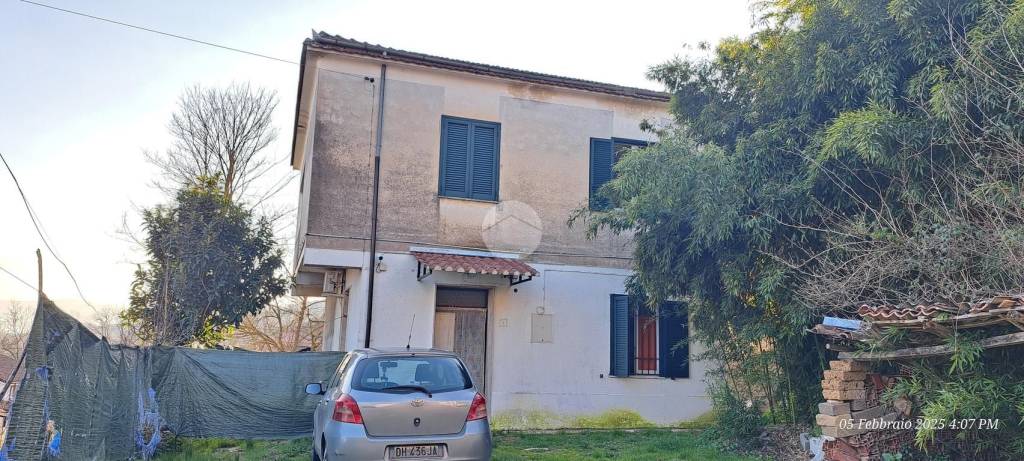casa indipendente in vendita a Torrice