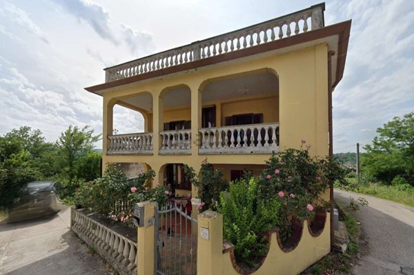 casa indipendente in vendita a Torrice