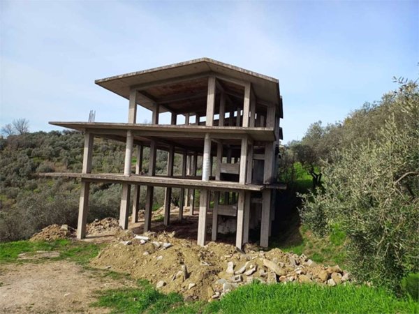 casa indipendente in vendita a Torrice