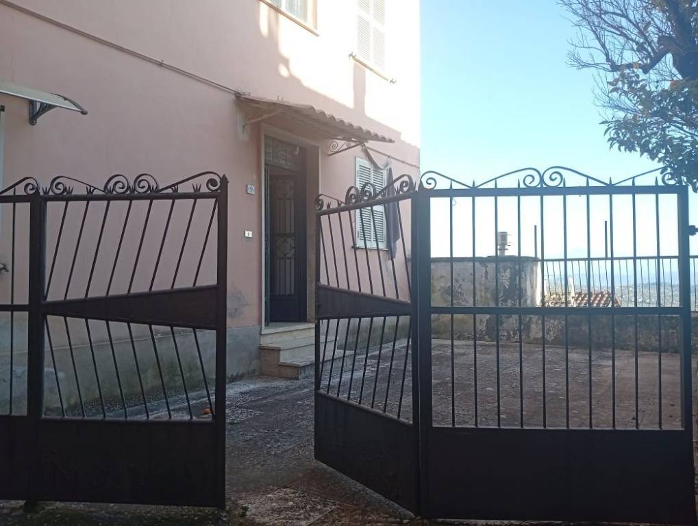 casa indipendente in vendita a Torrice