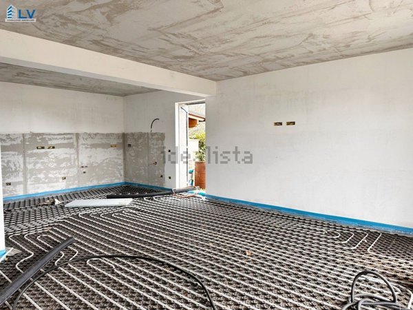 casa indipendente in vendita a Torrice