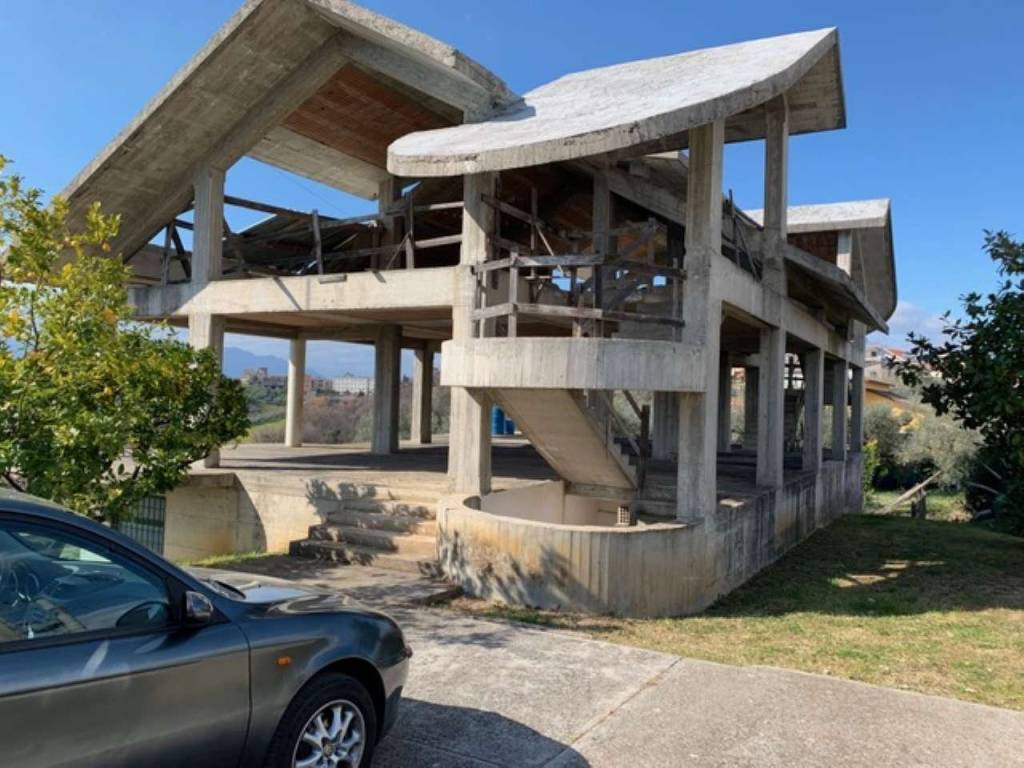 casa indipendente in vendita a Torrice