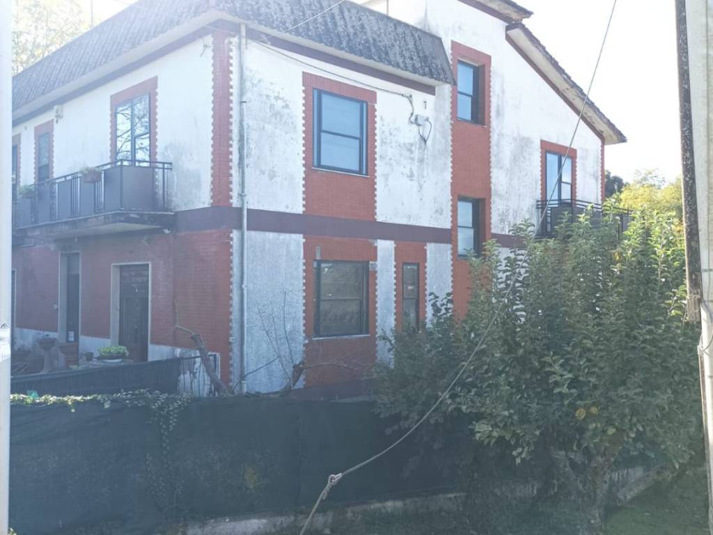 casa indipendente in vendita a Torrice