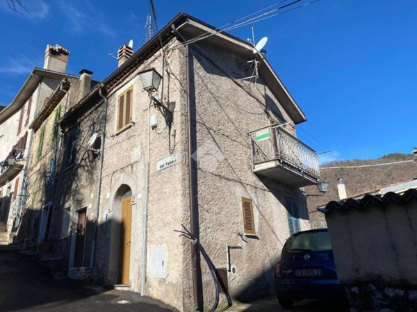 appartamento in vendita a Trevi nel Lazio