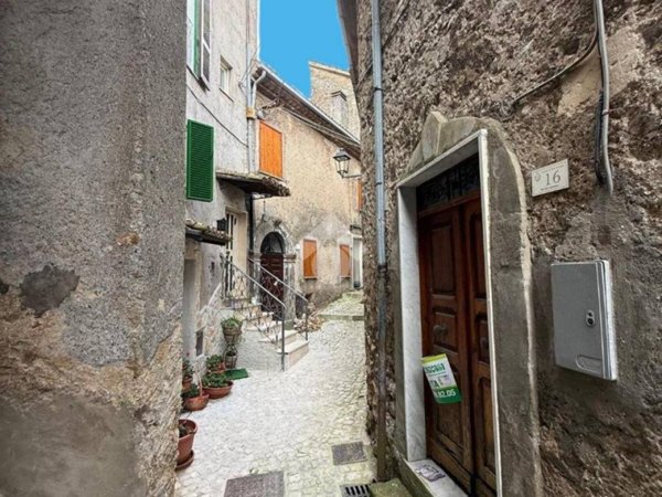 appartamento in vendita a Trevi nel Lazio