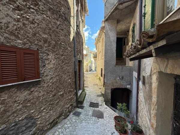 appartamento in vendita a Trevi nel Lazio
