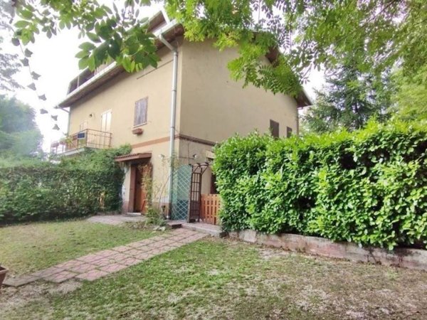 casa indipendente in vendita a Trevi nel Lazio