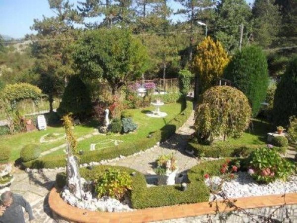 casa indipendente in vendita a Trevi nel Lazio