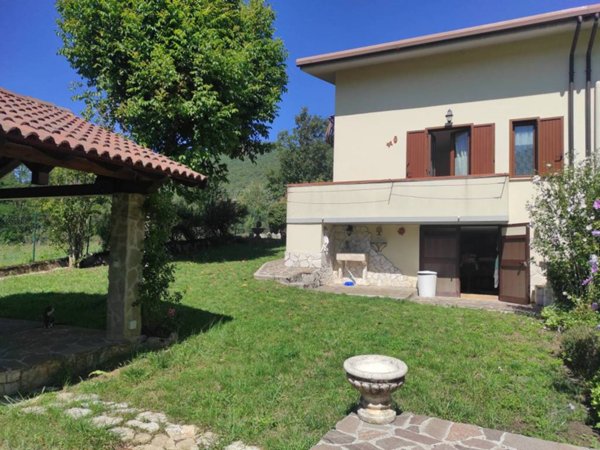 casa indipendente in vendita a Trevi nel Lazio