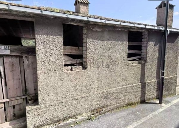 esavano in vendita a Trevi nel Lazio