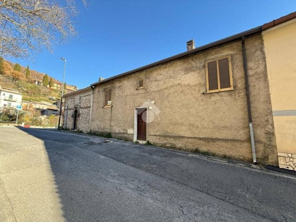 appartamento in vendita a Trevi nel Lazio