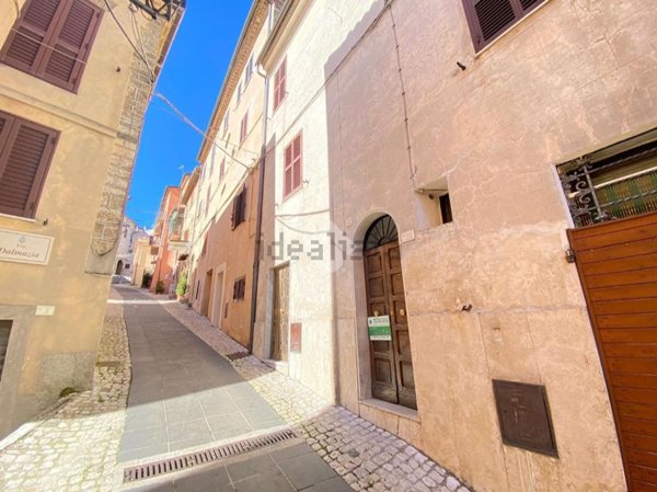 appartamento in vendita a Trevi nel Lazio