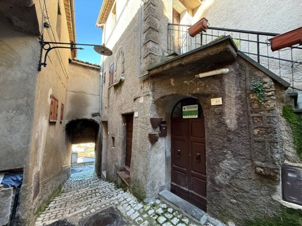 appartamento in vendita a Trevi nel Lazio