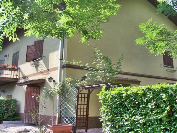 casa indipendente in vendita a Trevi nel Lazio