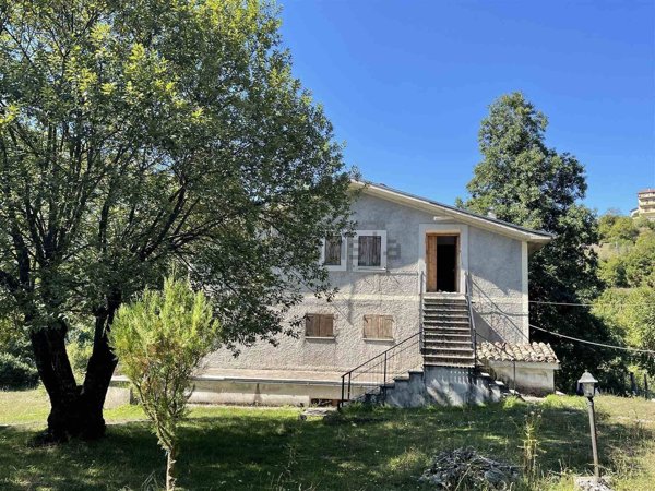 appartamento in vendita a Trevi nel Lazio