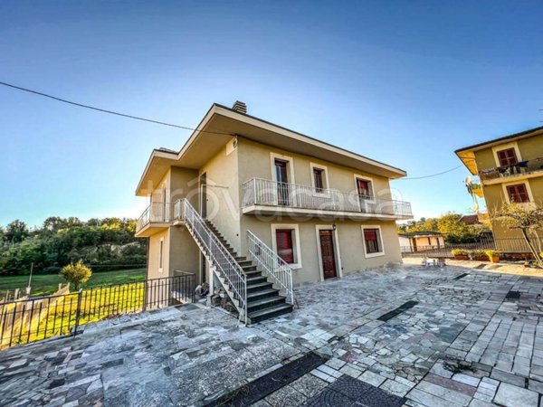 casa indipendente in vendita a Trivigliano