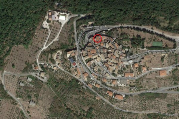 casa semindipendente in vendita a Trivigliano