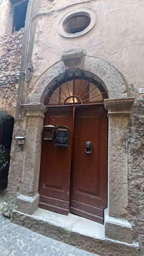 appartamento in vendita a Vallecorsa