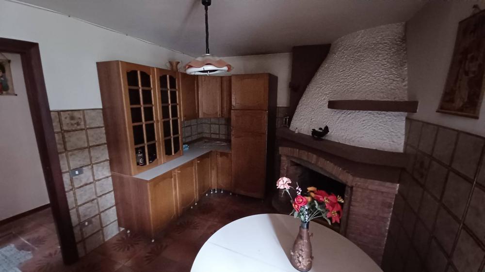 appartamento in vendita a Vallecorsa