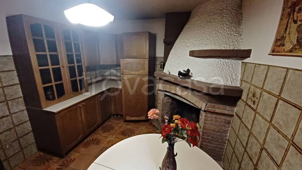 appartamento in vendita a Vallecorsa
