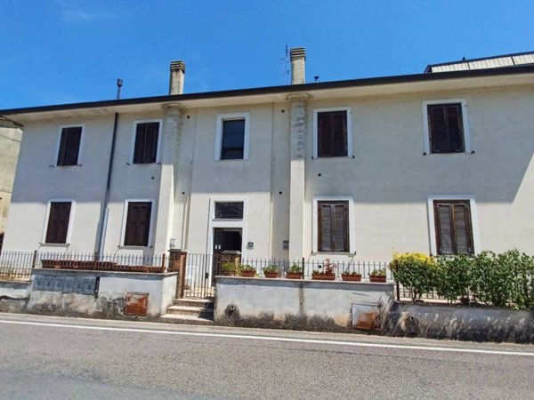 appartamento in vendita a Vallecorsa