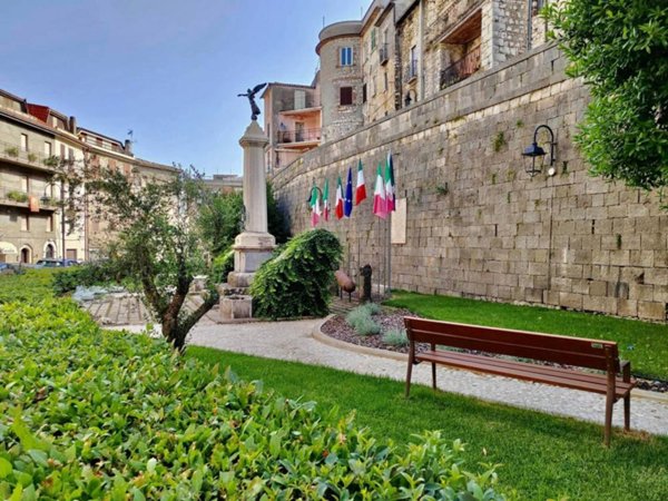 casa indipendente in vendita a Vallecorsa