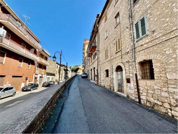 appartamento in vendita a Vallecorsa