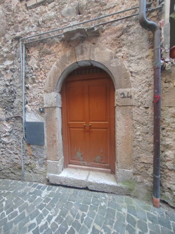 appartamento in vendita a Vallecorsa