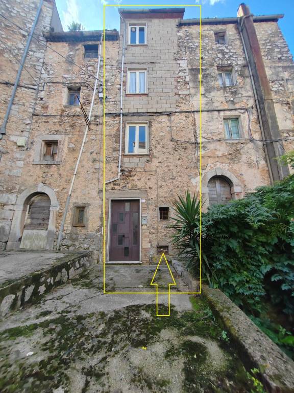intera palazzina in vendita a Vallecorsa